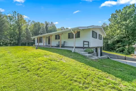117 W Hatmaker Rd, Coldwater, MI 49036 photo 2