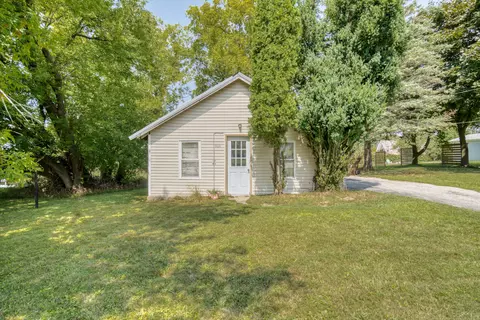 804 Fuller Ave, Big Rapids, MI 49307