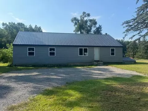 957 Mendon Rd, Sherwood, MI 49089