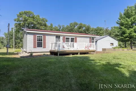 424 E Pine Ridge Trl, Newaygo, MI 49337 photo 41