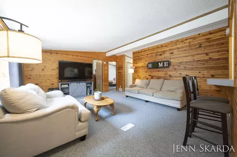 424 E Pine Ridge Trl, Newaygo, MI 49337 photo 10