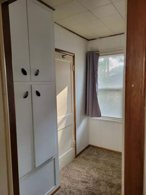 498 W Barton St, Newaygo, MI 49337 photo 16