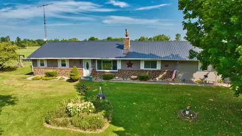 5500 Quackenbush Rd, Reading, MI 49274