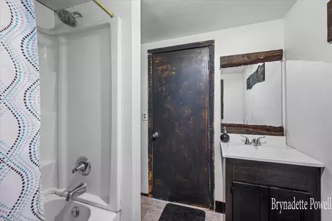 326 E 4th St, Trufant, MI 49347 photo 7