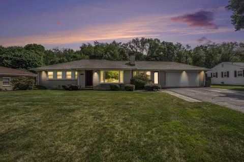 5045 Greenhill St, Portage, MI 49024