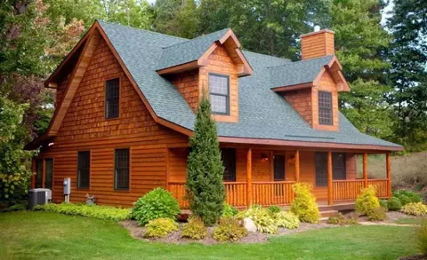 3581 Kingfisher Cove Dr #6, Saugatuck, MI 49453