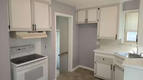 5901 Cooper St, Taylor, MI 48180 photo 10