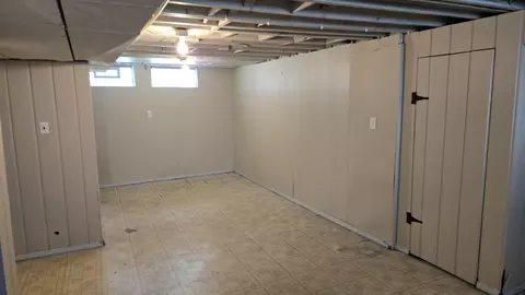 5901 Cooper St, Taylor, MI 48180 photo 26