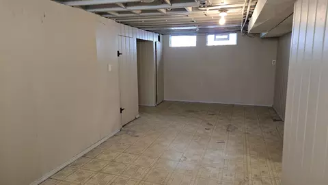 5901 Cooper St, Taylor, MI 48180 photo 25