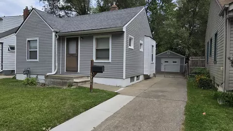 5901 Cooper St, Taylor, MI 48180