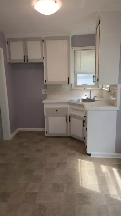 5901 Cooper St, Taylor, MI 48180 photo 11