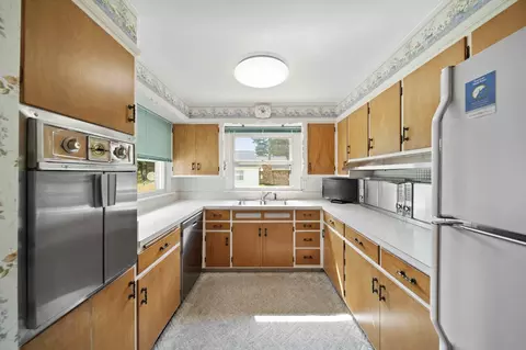 3019 E South St, Jackson, MI 49201 photo 16