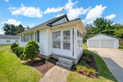 3019 E South St, Jackson, MI 49201 photo 2