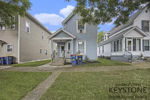 119 Indiana Ave SW, Grand Rapids, MI 49504
