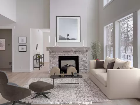 8143 Eagle Peak Dr, Jenison, MI 49428 photo 6