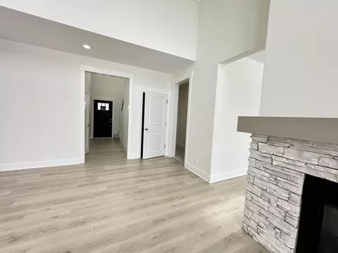 8143 Eagle Peak Dr, Jenison, MI 49428 photo 26