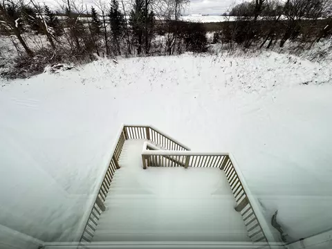 8143 Eagle Peak Dr, Jenison, MI 49428 photo 3