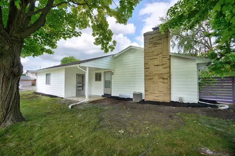 3357 Jacque St, Flint, MI 48532 photo 5