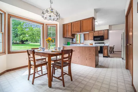 845 Sciomeadow Dr, Ann Arbor, MI 48103 photo 20
