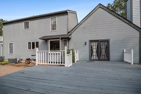 845 Sciomeadow Dr, Ann Arbor, MI 48103 photo 43