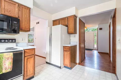 845 Sciomeadow Dr, Ann Arbor, MI 48103 photo 24
