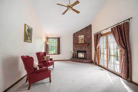 845 Sciomeadow Dr, Ann Arbor, MI 48103 photo 15