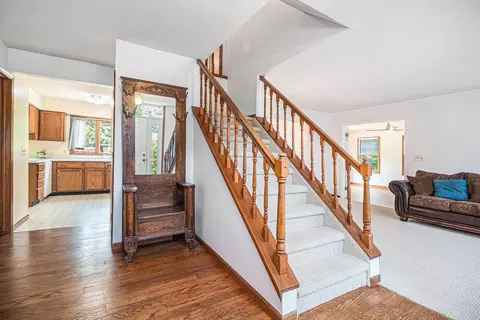 845 Sciomeadow Dr, Ann Arbor, MI 48103 photo 7