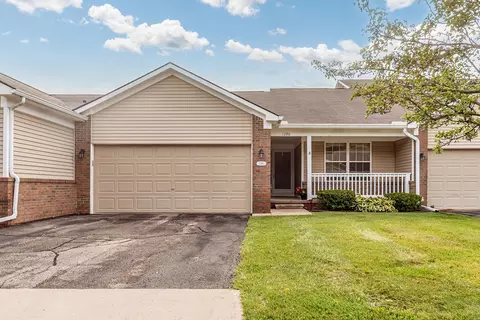 1290 Stewart Dr, Ypsilanti, MI 48198