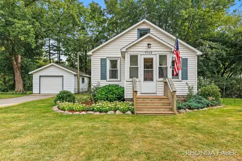 9168 Adams St, Zeeland, MI 49464
