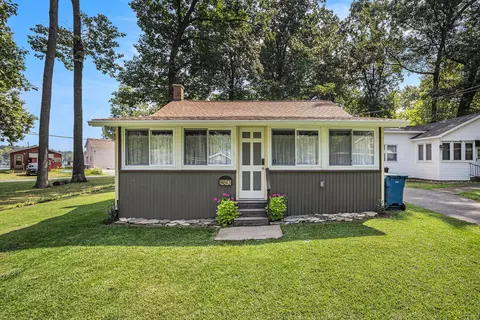 94643 Park Ave, Dowagiac, MI 49047