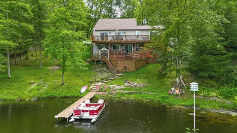 5723 Fawn Lake Rd, Shelbyville, MI 49344