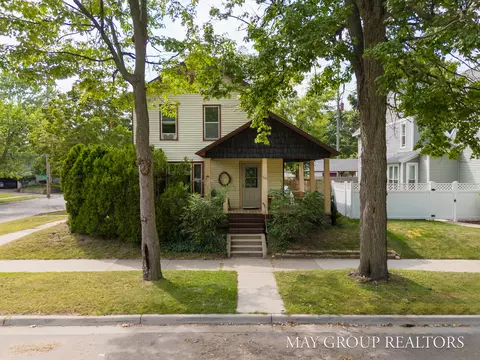 701 Livingston Ave NE, Grand Rapids, MI 49503