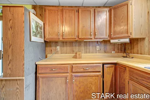845 W Locust St, White Cloud, MI 49349 photo 7
