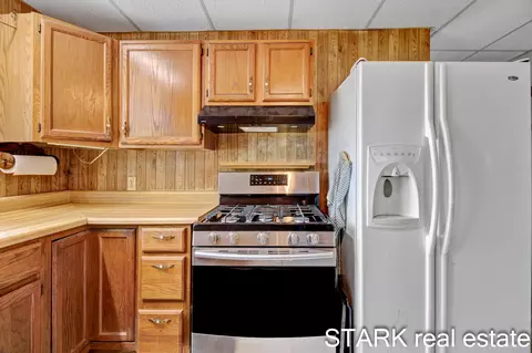 845 W Locust St, White Cloud, MI 49349 photo 6