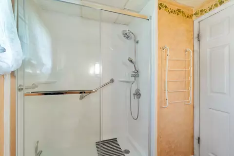 6513 Chrismac St, Jackson, MI 49201 photo 10
