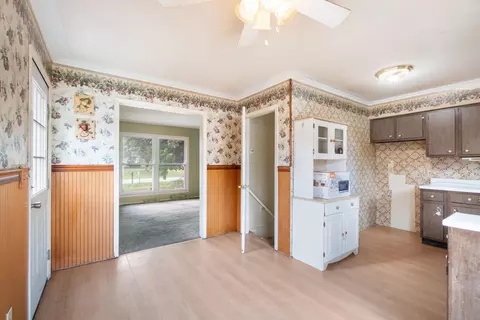 6513 Chrismac St, Jackson, MI 49201 photo 6