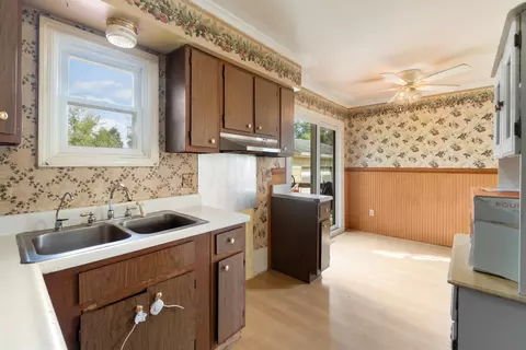 6513 Chrismac St, Jackson, MI 49201 photo 8