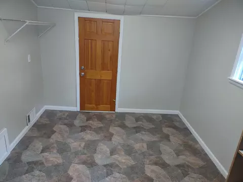 1128 Howard St, Jackson, MI 49202 photo 11