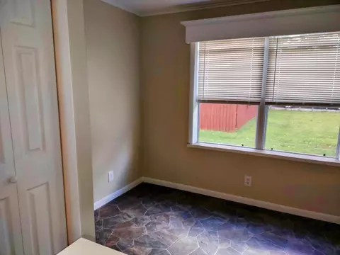 1128 Howard St, Jackson, MI 49202 photo 10