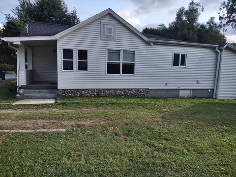 1128 Howard St, Jackson, MI 49202 photo 3