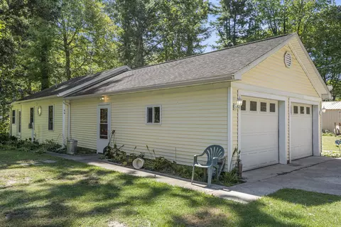 5506 Ravenswood Ave, Pullman, MI 49450 photo 8