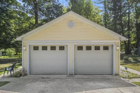 5506 Ravenswood Ave, Pullman, MI 49450 photo 9