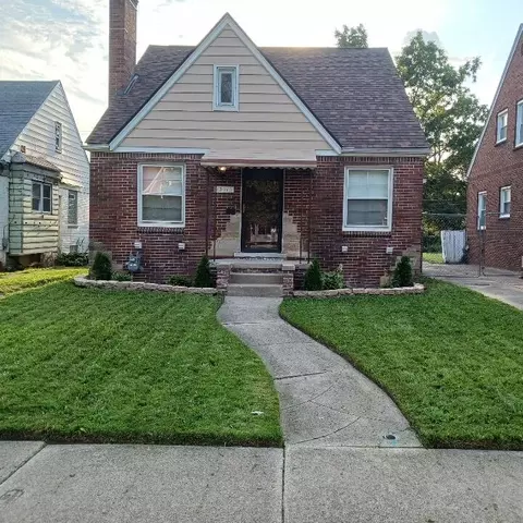 13513 Woodmont Ave, Detroit, MI 48227