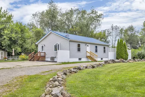 4372 Moscow Rd, Spring Arbor, MI 49283