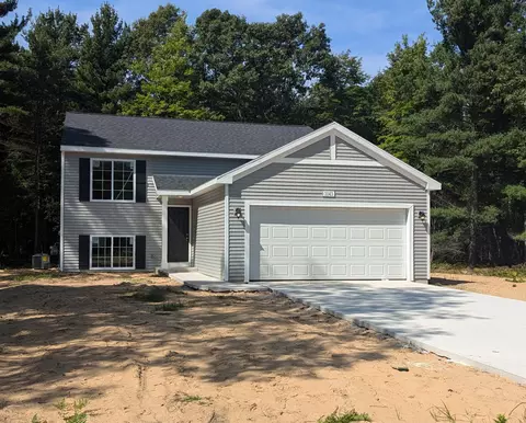 3143 Angelwood Dr, Muskegon, MI 49445
