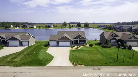8366 Olive Lake Ct, West Olive, MI 49460