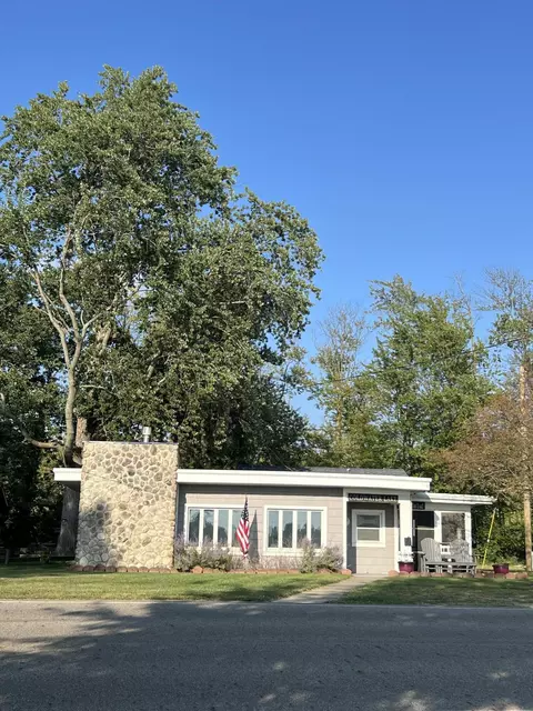 522 Warren Rd, Coldwater, MI 49036