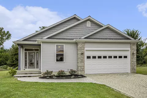 243 Riviera Dr, Brooklyn, MI 49230