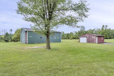 4786 Moon Lake Rd, Jackson, MI 49201