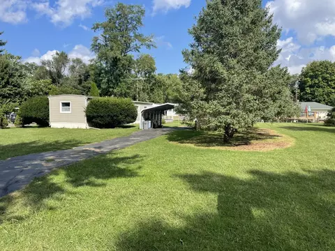 107 Berry St, Jackson, MI 49203